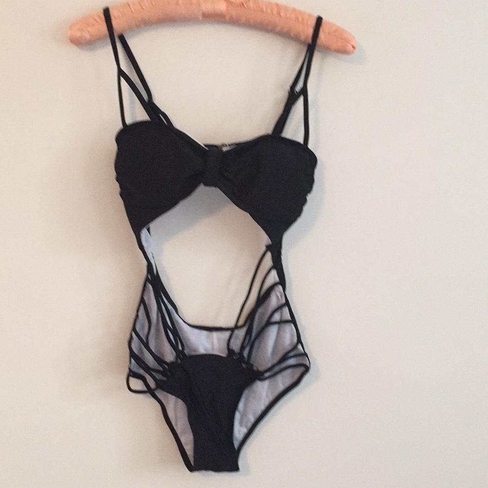 Bathing suit